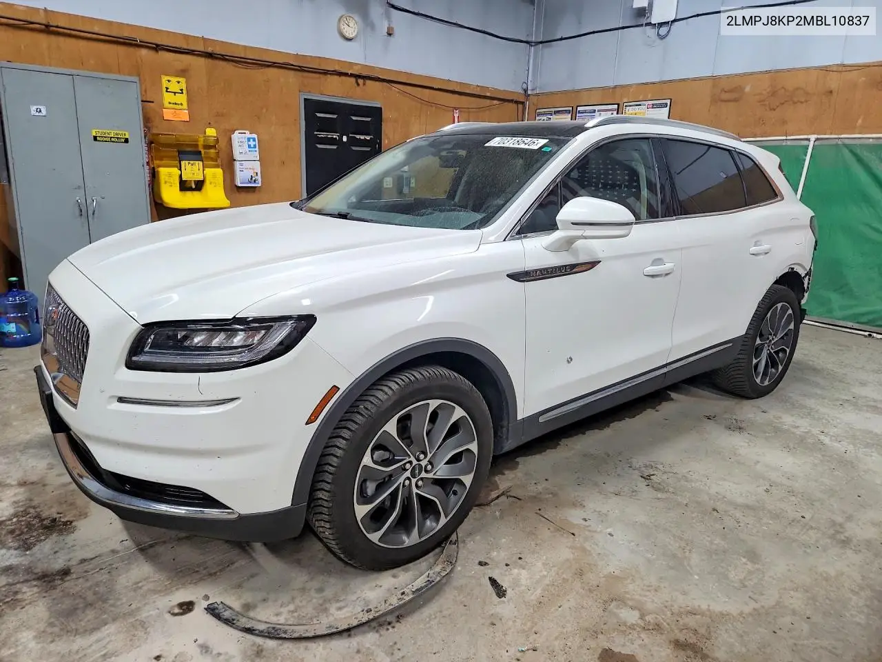 LINCOLN NAUTILUS 2021, VIN 2LMPJ8KP2MBL10837