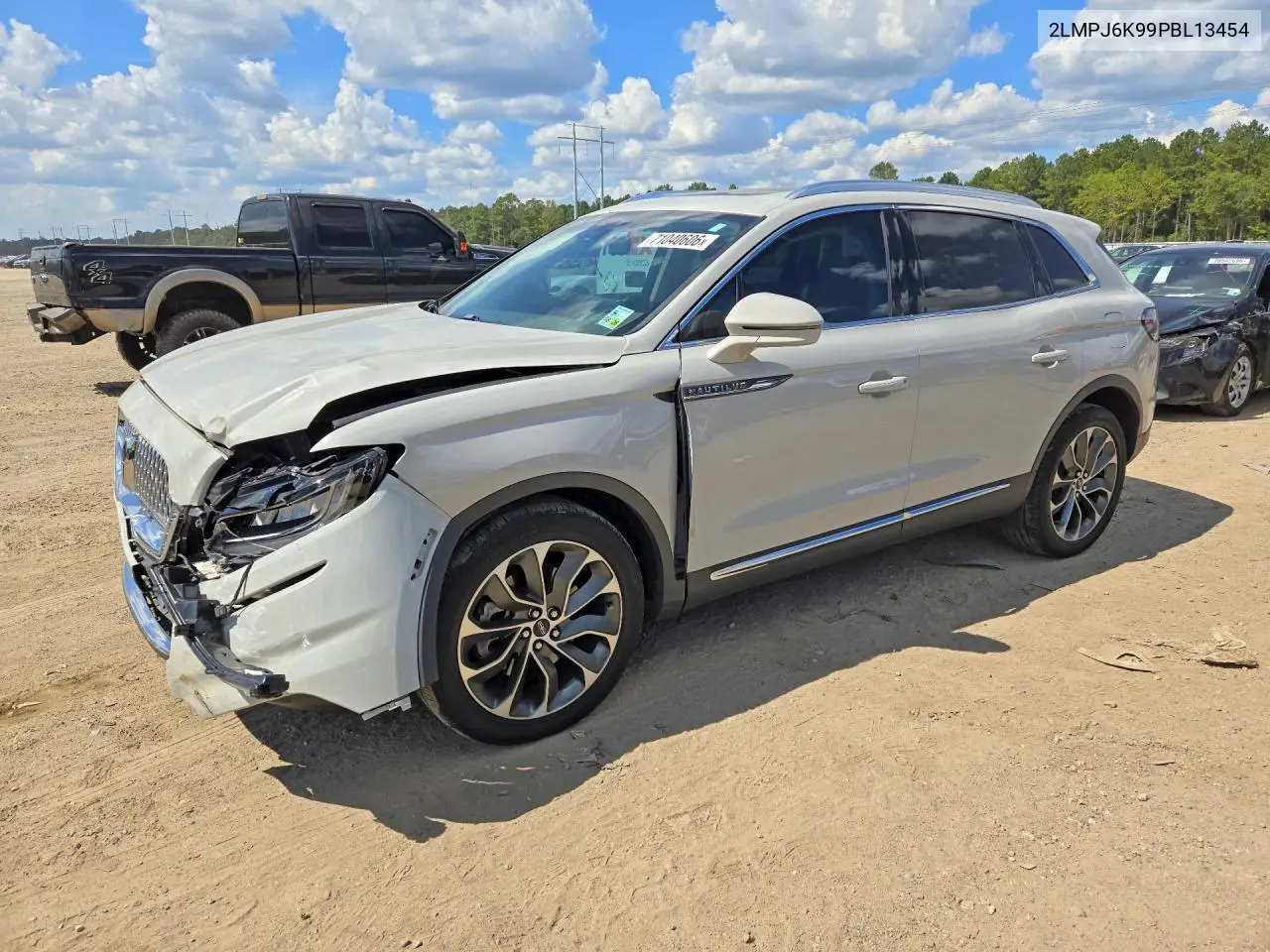 LINCOLN NAUTILUS 2023, VIN 2LMPJ6K99PBL13454