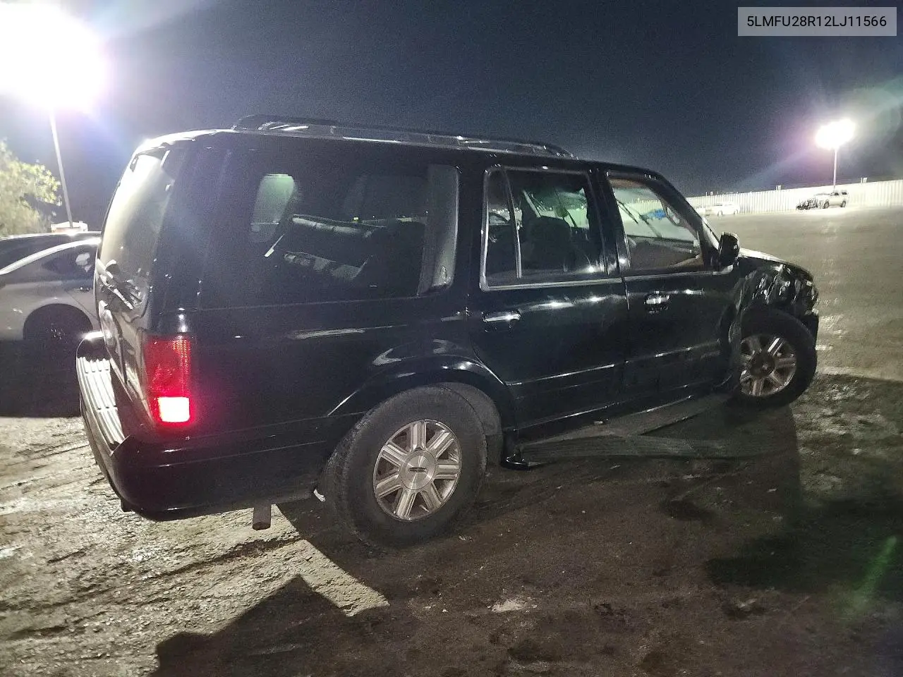 2002 LINCOLN NAVIGATOR VIN 5LMFU28R12LJ11566 — фото 3