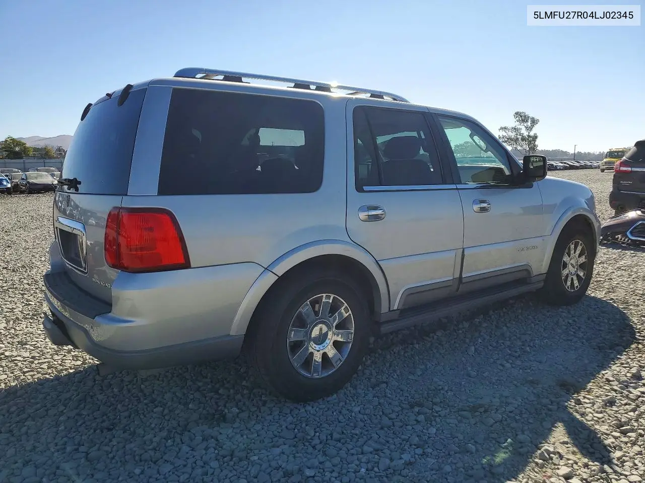 2004 LINCOLN NAVIGATOR VIN 5LMFU27R04LJ02345 — фото 3