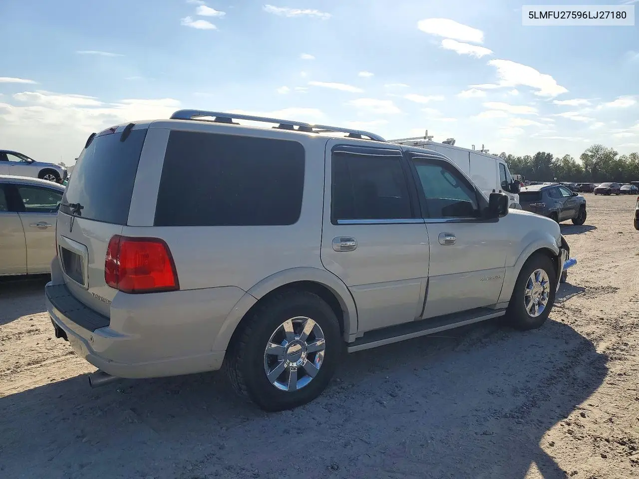 2006 LINCOLN NAVIGATOR VIN 5LMFU27596LJ27180 — фото 3