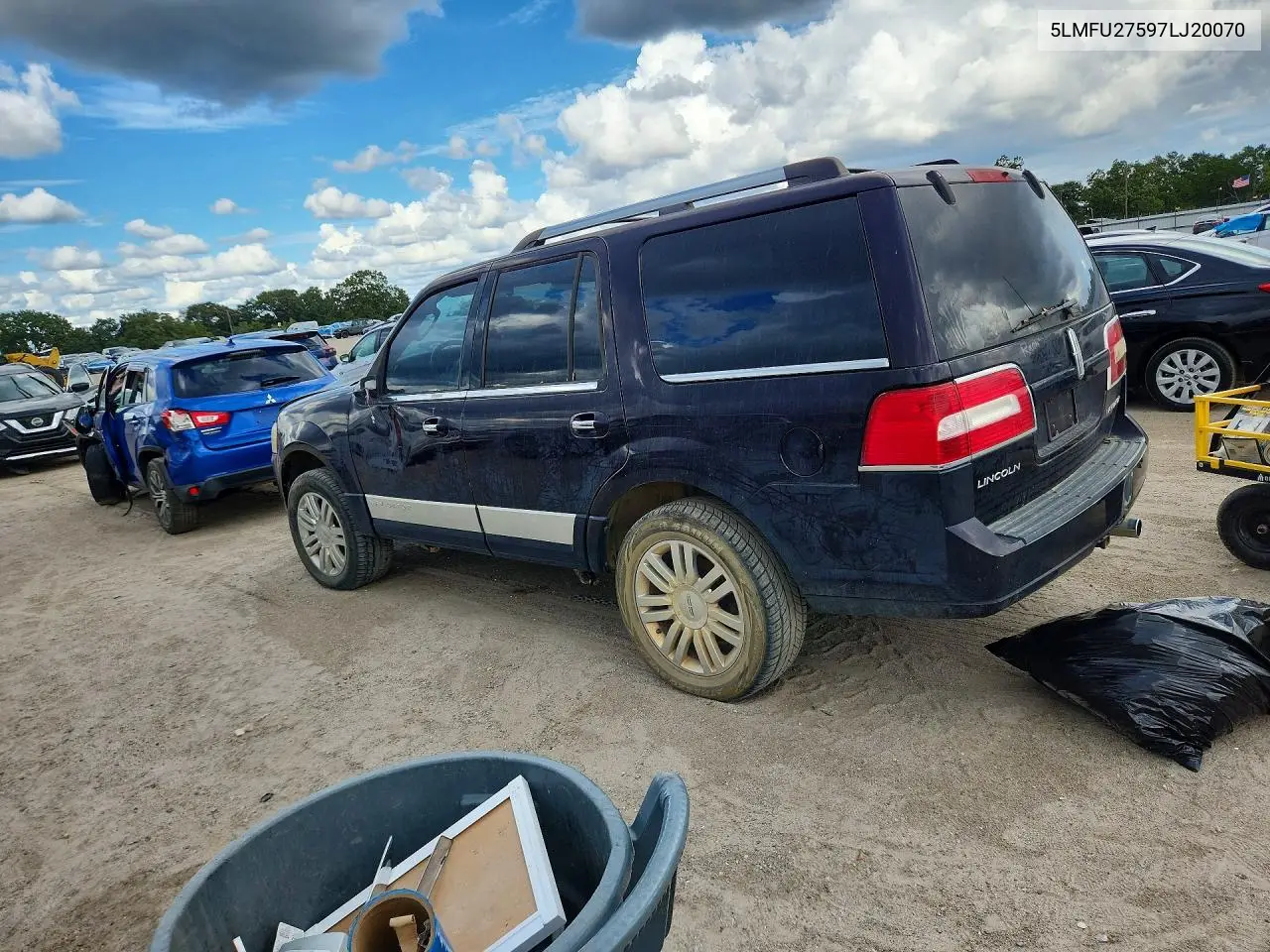 2007 LINCOLN NAVIGATOR VIN 5LMFU27597LJ20070 — фото 2