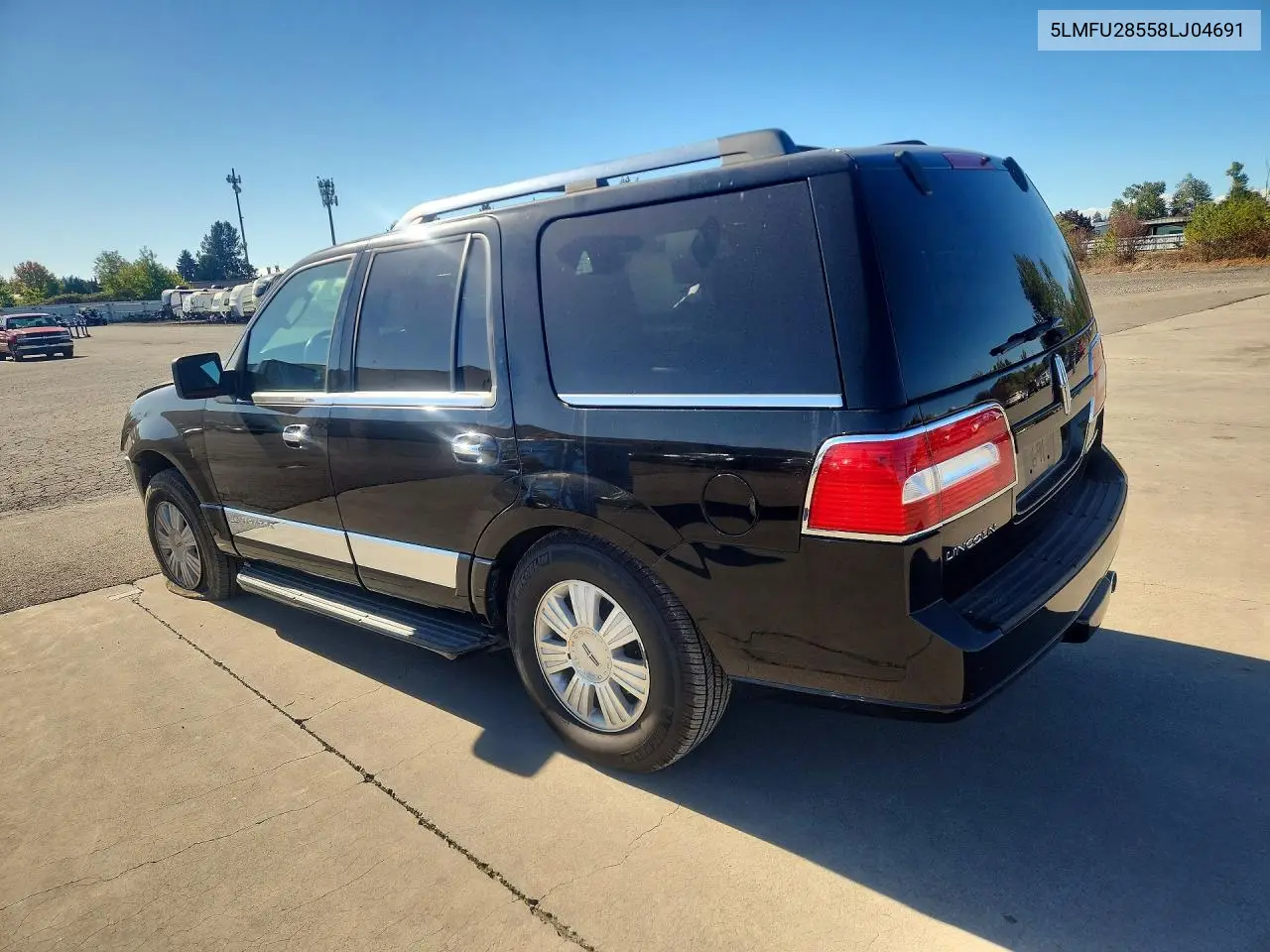 2008 LINCOLN NAVIGATOR VIN 5LMFU28558LJ04691 — фото 2
