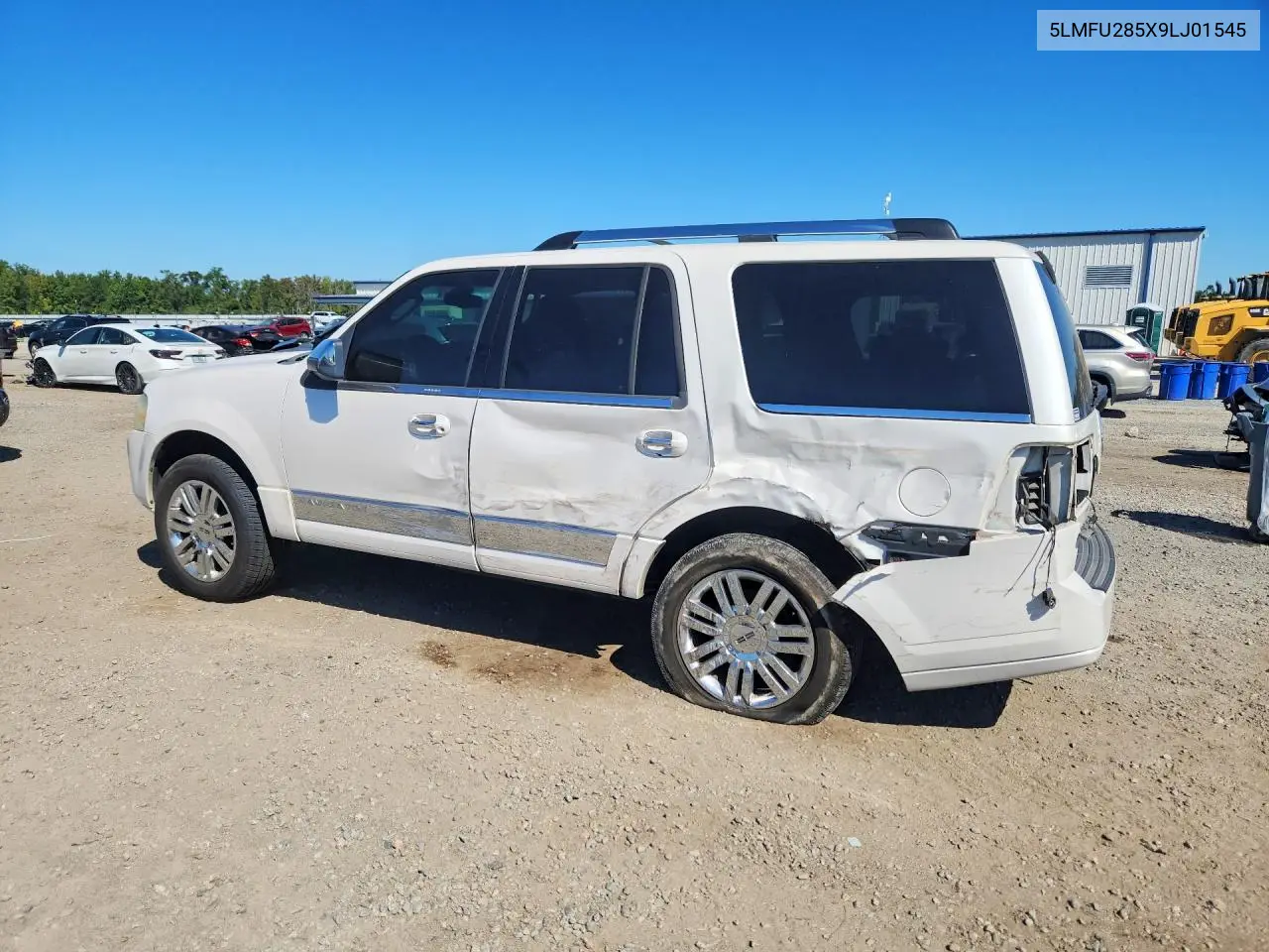 2009 LINCOLN NAVIGATOR VIN 5LMFU285X9LJ01545 — фото 2