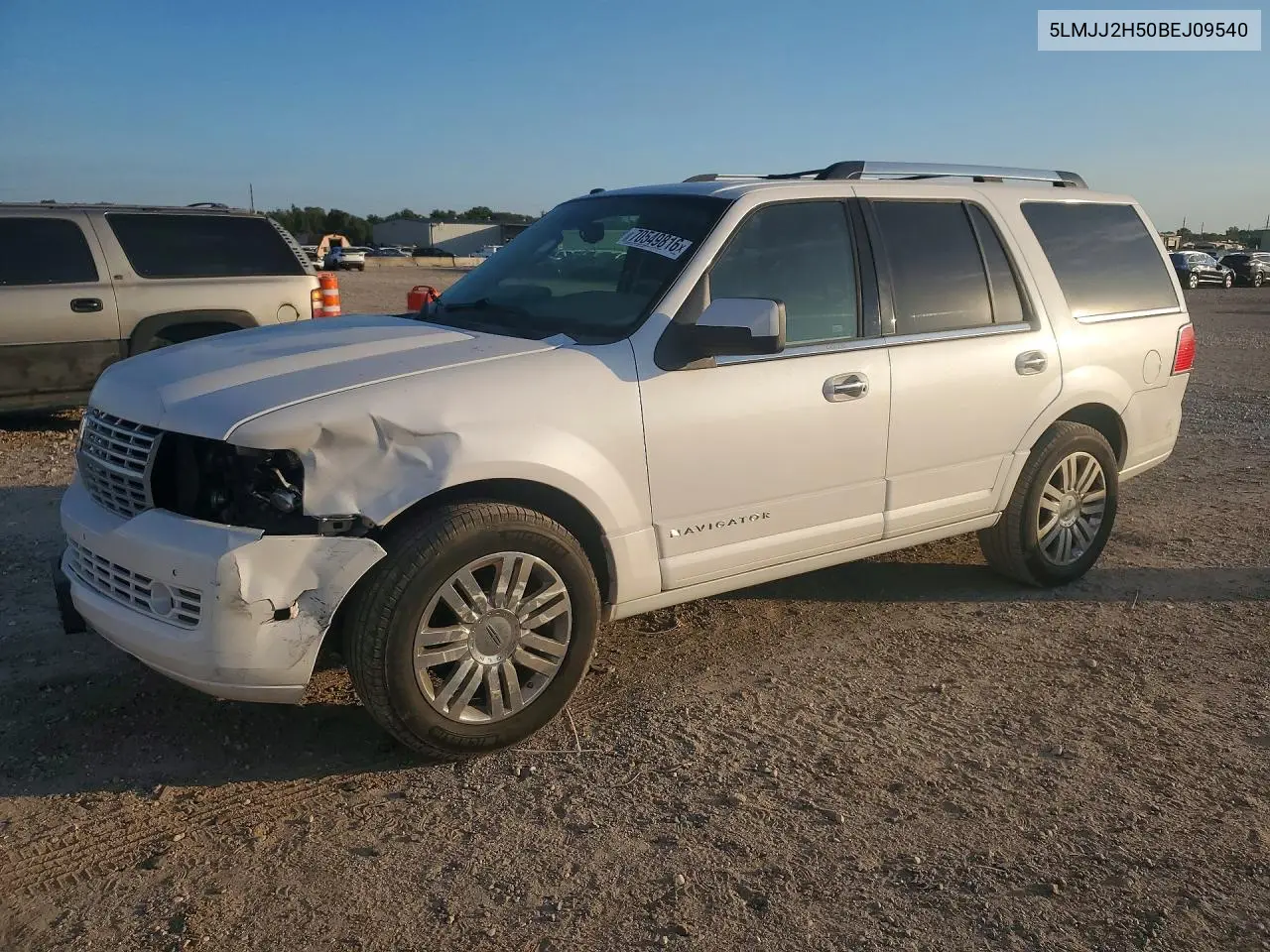 LINCOLN NAVIGATOR 2011, VIN 5LMJJ2H50BEJ09540