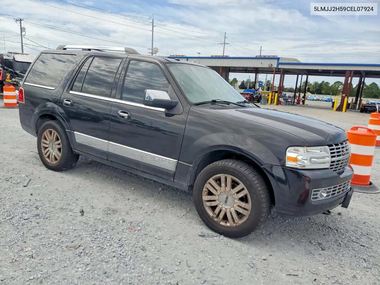 2012 LINCOLN NAVIGATOR VIN 5LMJJ2H59CEL07924 — фото 4