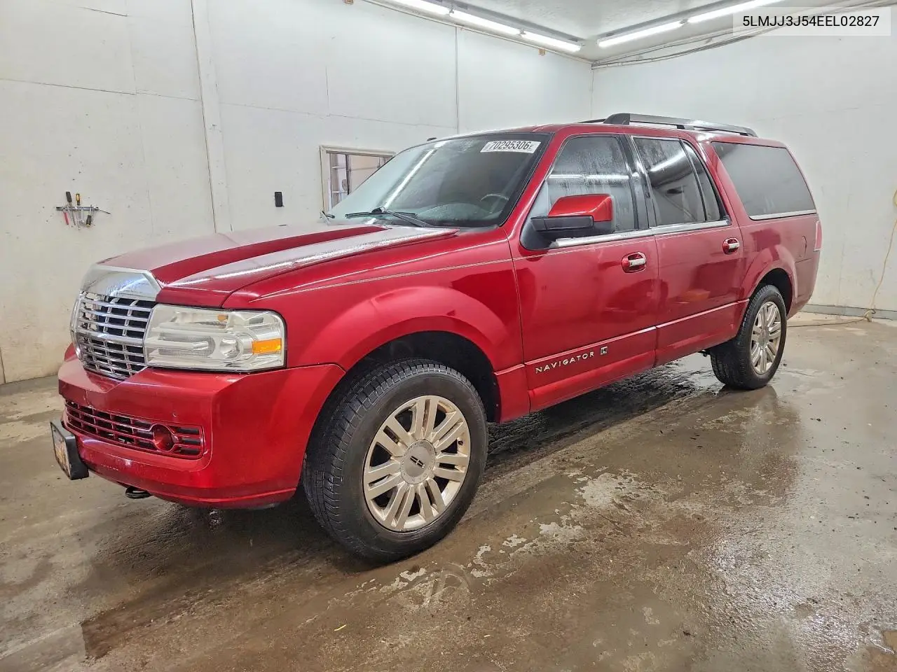 LINCOLN NAVIGATOR 2014, VIN 5LMJJ3J54EEL02827
