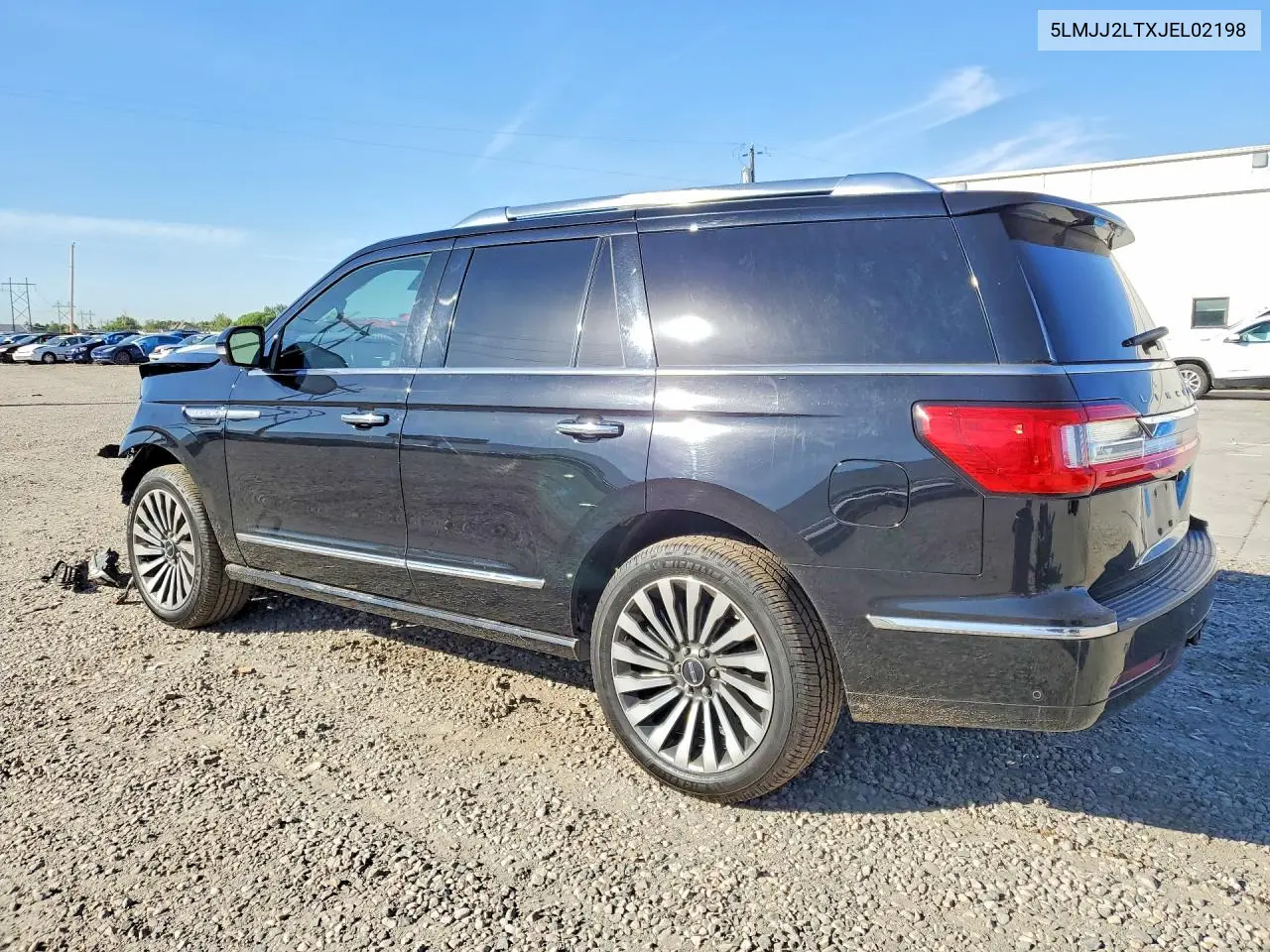 2018 LINCOLN NAVIGATOR VIN 5LMJJ2LTXJEL02198 — фото 2