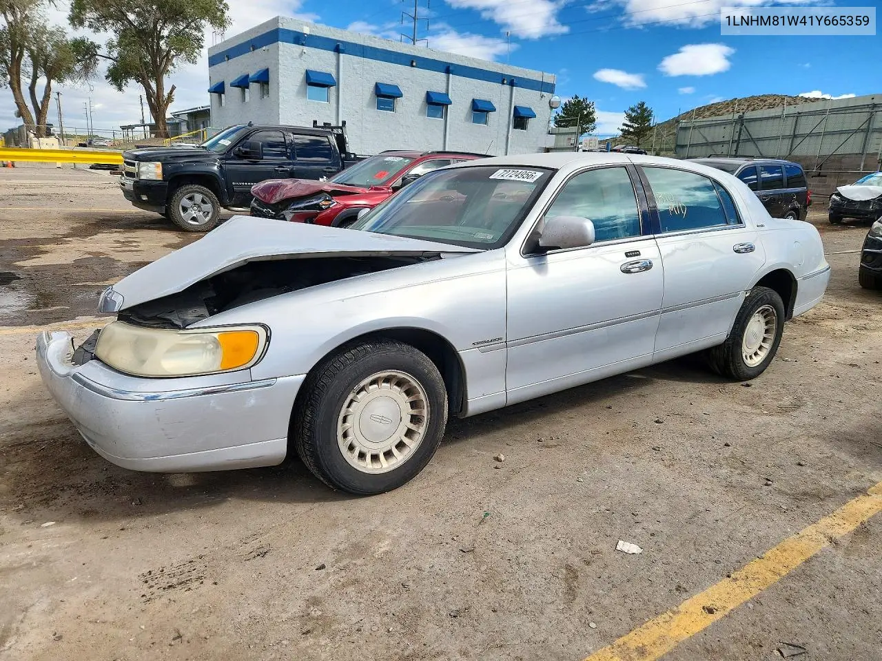 LINCOLN TOWN CAR 2001, VIN 1LNHM81W41Y665359