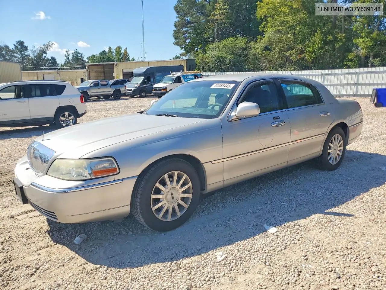 LINCOLN TOWN CAR 2007, VIN 1LNHM81W37Y639148