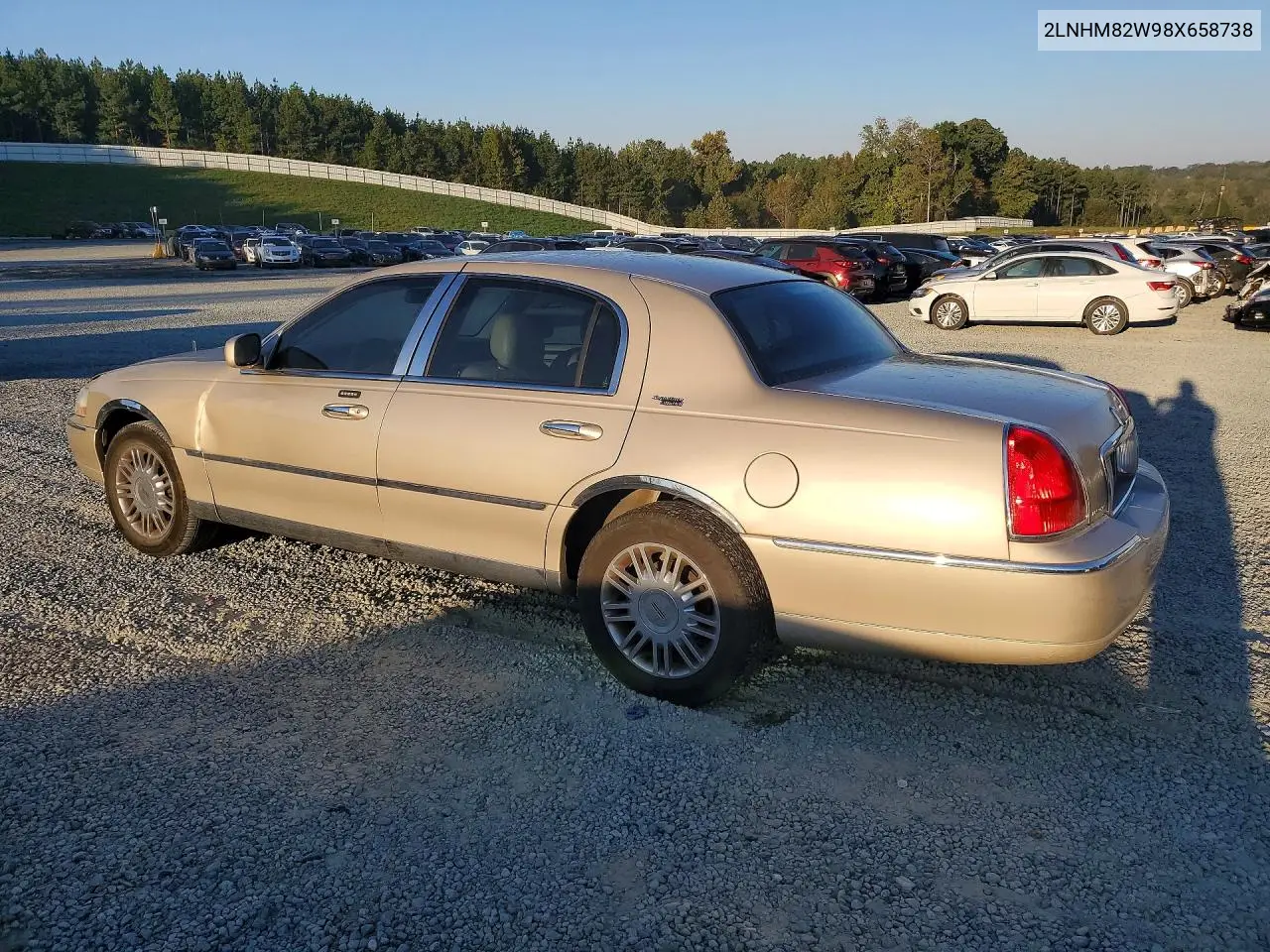 2008 LINCOLN TOWN CAR VIN 2LNHM82W98X658738 — фото 2