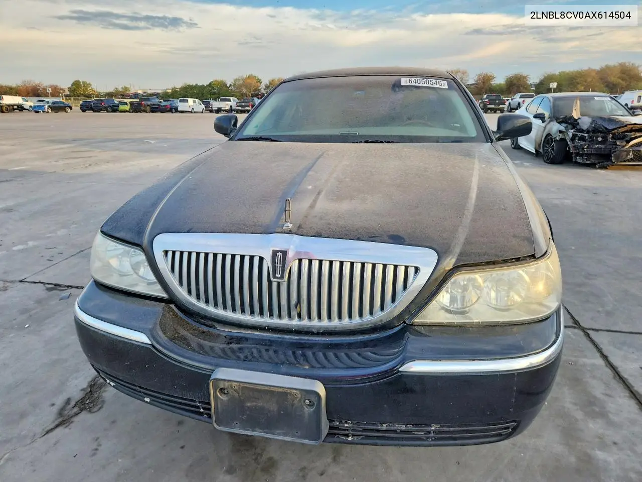 2010 LINCOLN TOWN CAR VIN 2LNBL8CV0AX614504 — фото 5