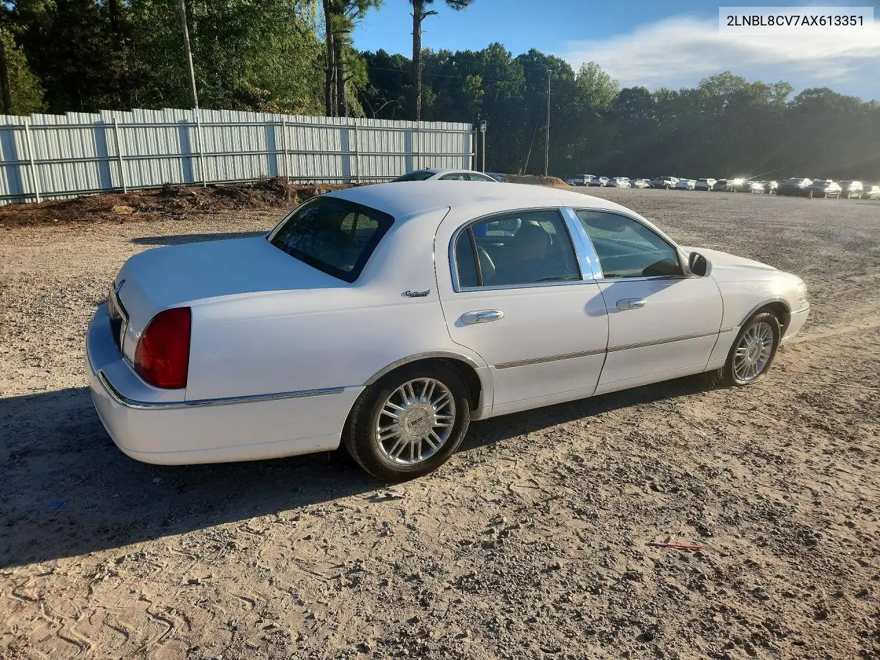 2010 LINCOLN TOWN CAR VIN 2LNBL8CV7AX613351 — фото 3