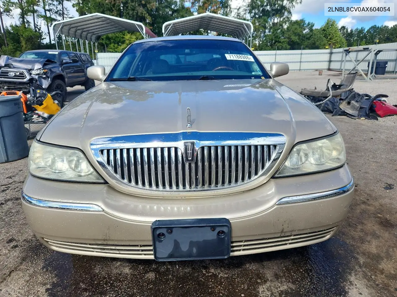 2010 LINCOLN TOWN CAR VIN 2LNBL8CV0AX604054 — фото 5