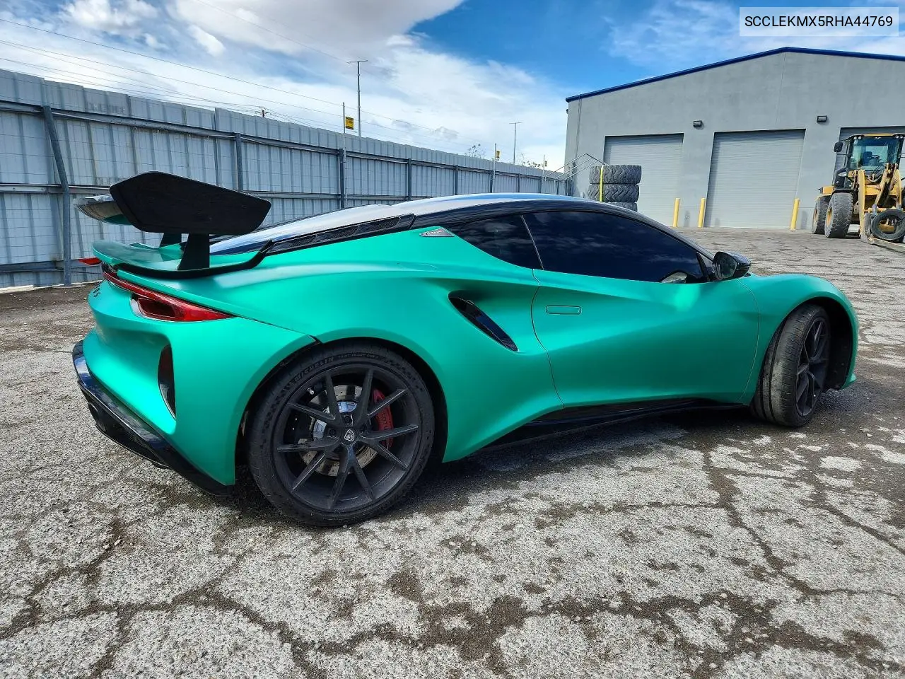 2024 LOTUS EMIRA VIN SCCLEKMX5RHA44769 — фото 3