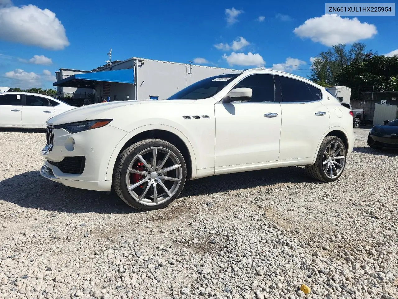 MASERATI LEVANTE 2017, VIN ZN661XUL1HX225954