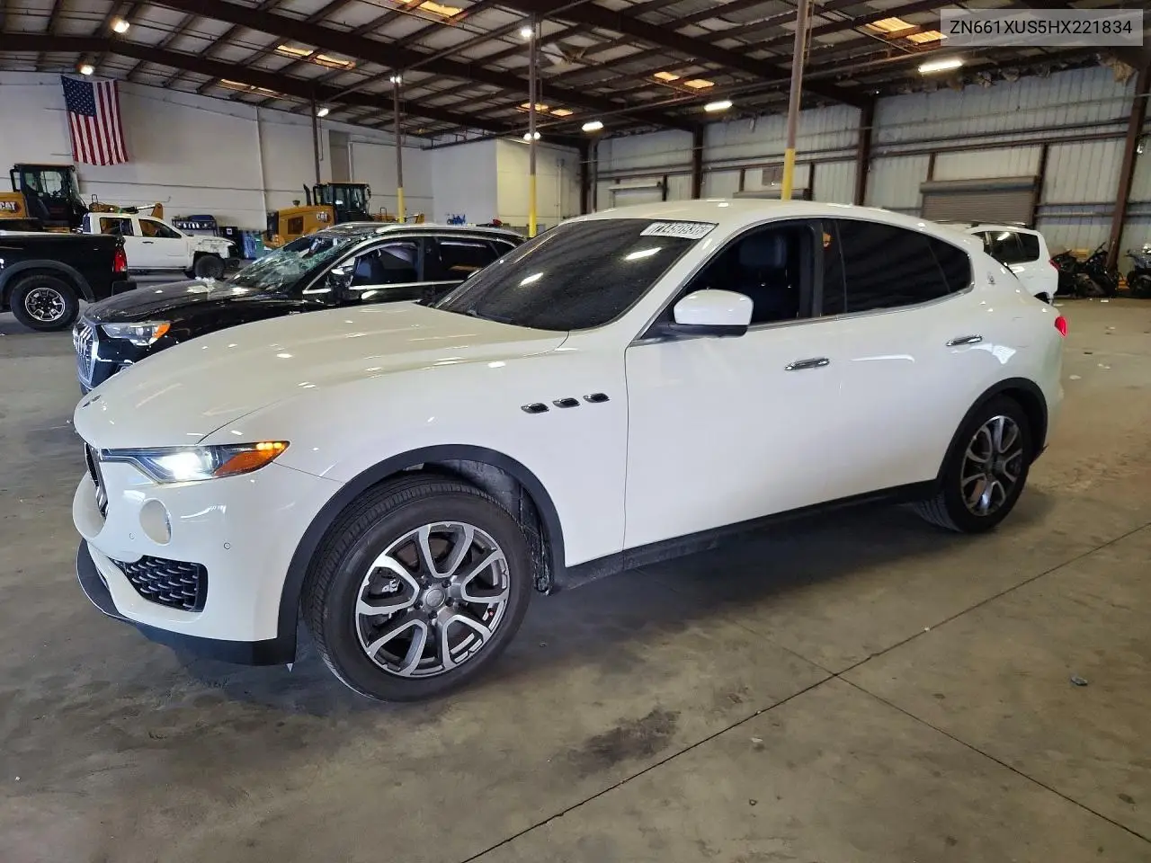 MASERATI LEVANTE 2018, VIN ZN661XUS5HX221834