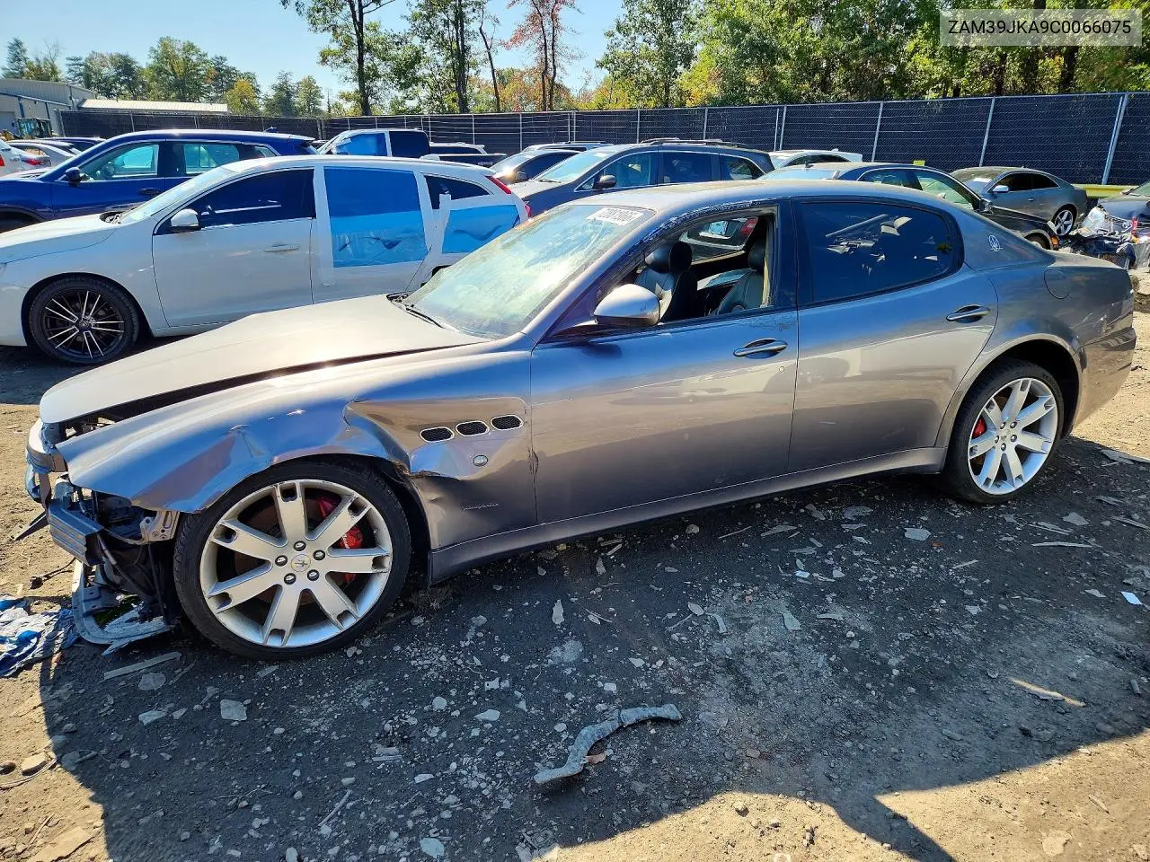 MASERATI QUATTROPORTE 2012, VIN ZAM39JKA9C0066075
