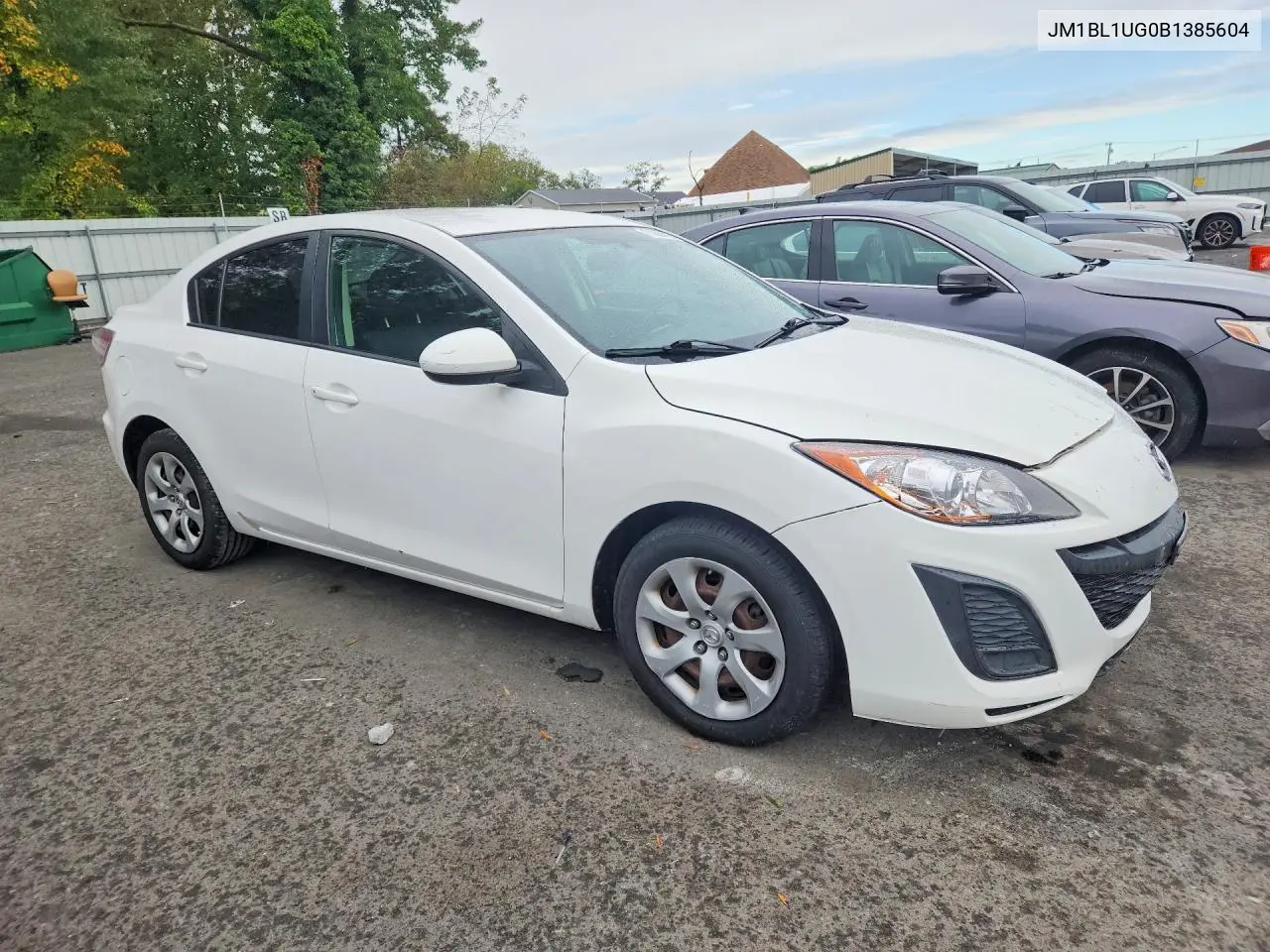 2011 MAZDA 3 VIN JM1BL1UG0B1385604 — фото 4
