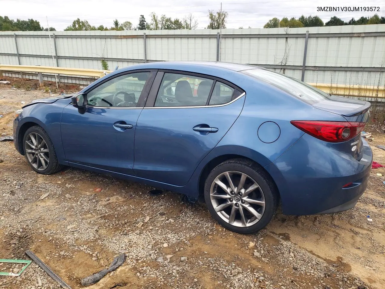 2018 MAZDA 3 VIN 3MZBN1V30JM193572 — фото 2