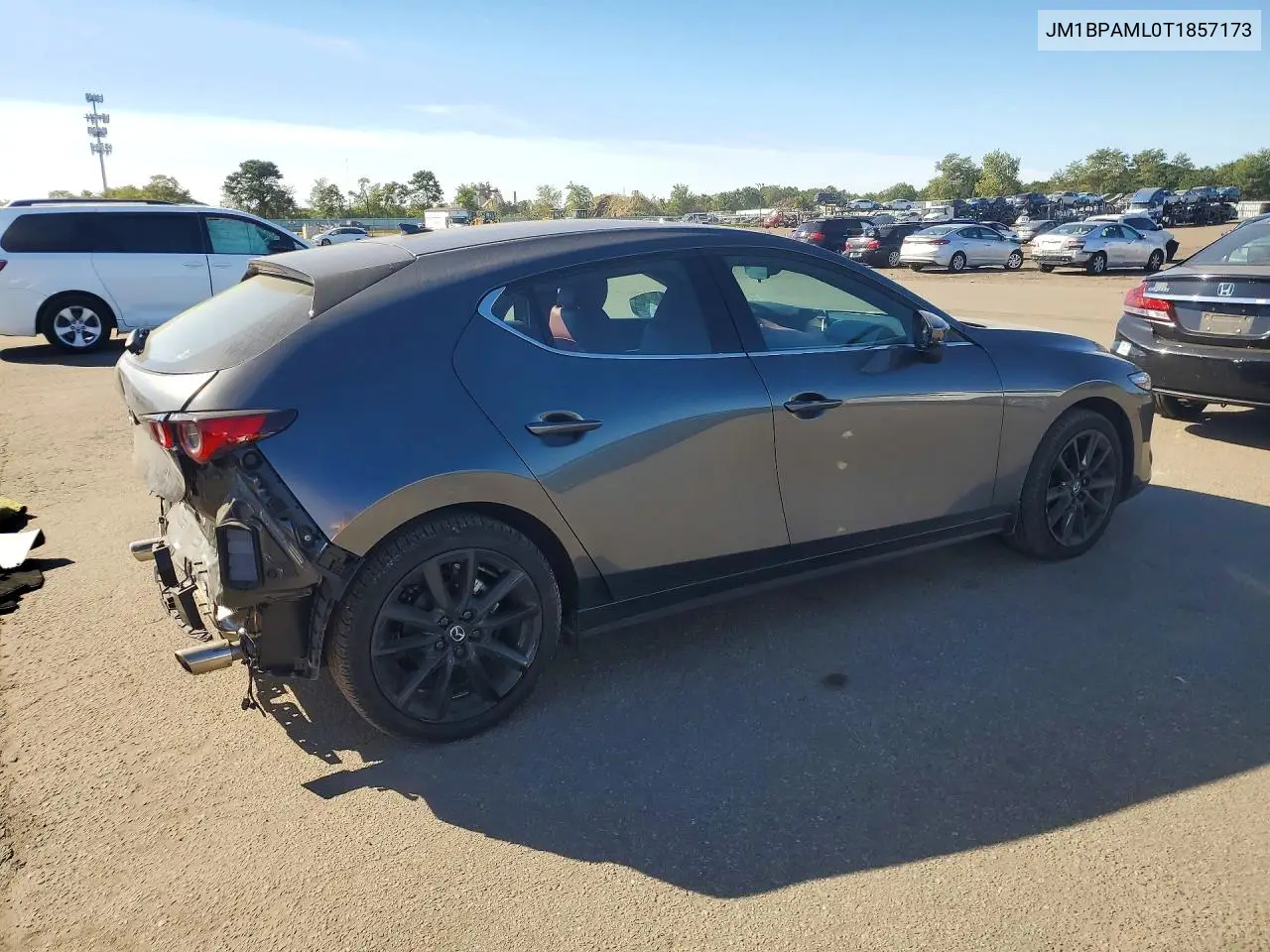 2026 MAZDA 3 VIN JM1BPAML0T1857173 — фото 3
