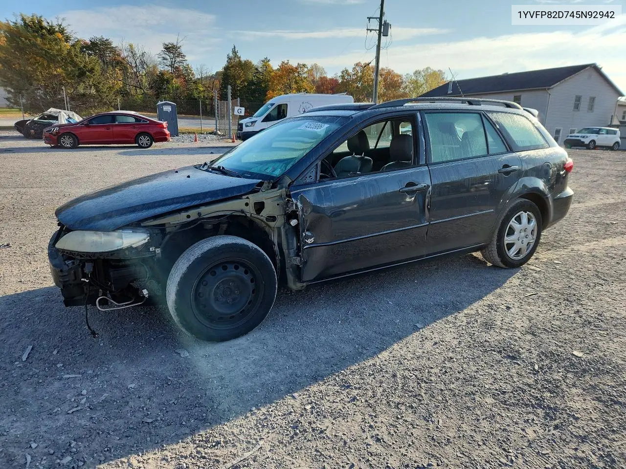 MAZDA 6 2004, VIN 1YVFP82D745N92942