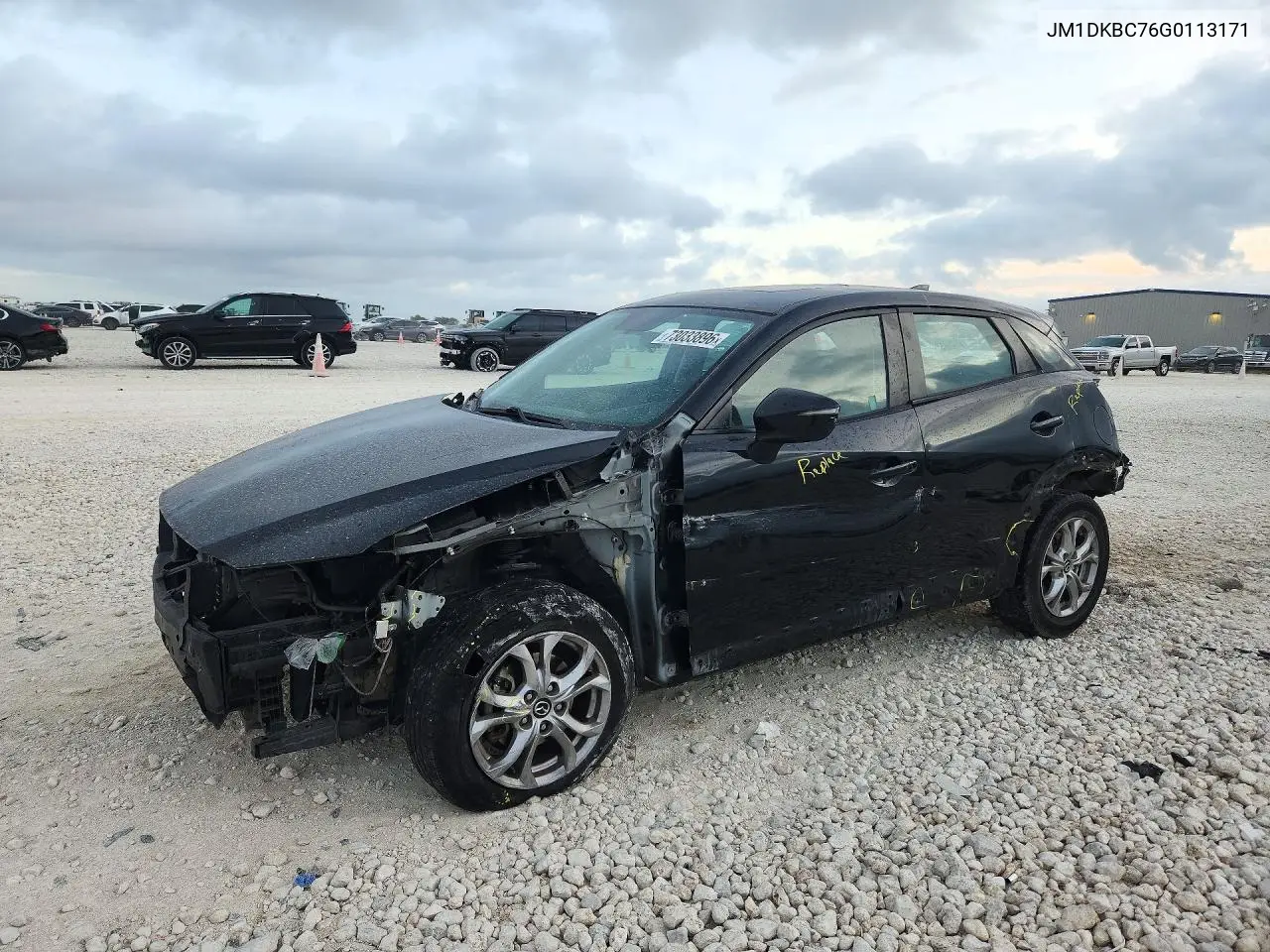 MAZDA CX-3 2016, VIN JM1DKBC76G0113171