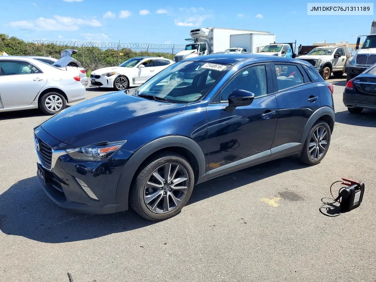 MAZDA CX-3 2018, VIN JM1DKFC76J1311189