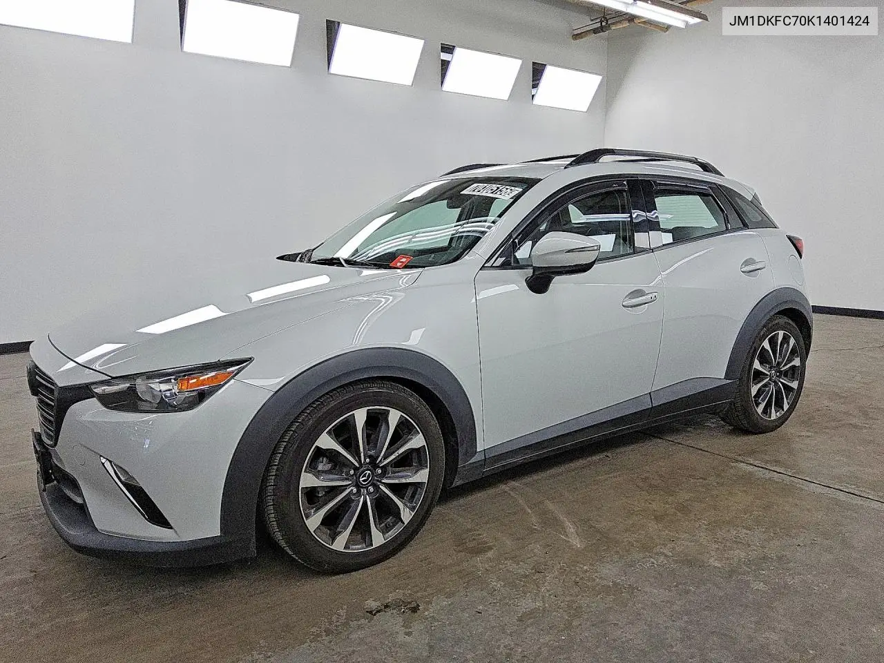 MAZDA CX-3 2019, VIN JM1DKFC70K1401424