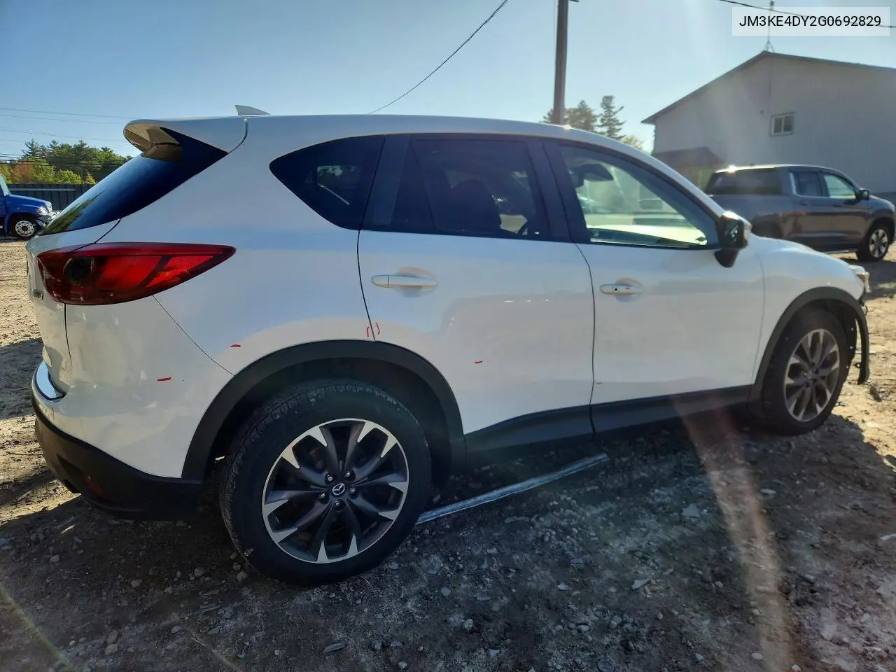 2016 MAZDA CX-5 VIN JM3KE4DY2G0692829 — фото 3