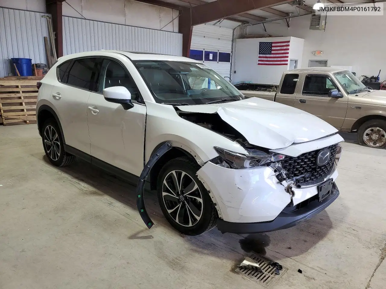 2023 MAZDA CX-5 VIN JM3KFBDM4P0161792 — фото 4