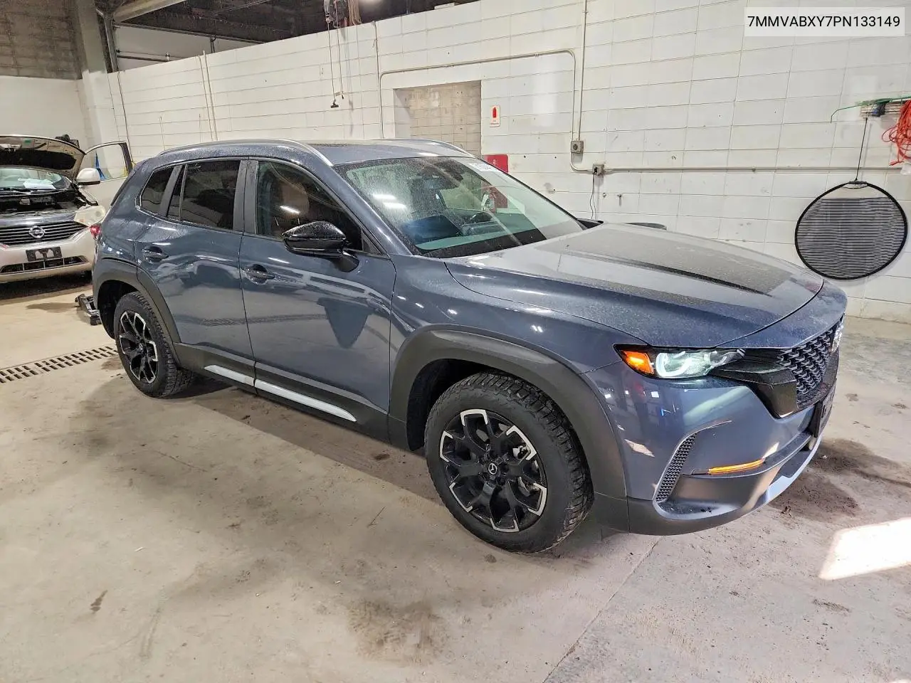 2023 MAZDA CX-50 VIN 7MMVABXY7PN133149 — фото 4