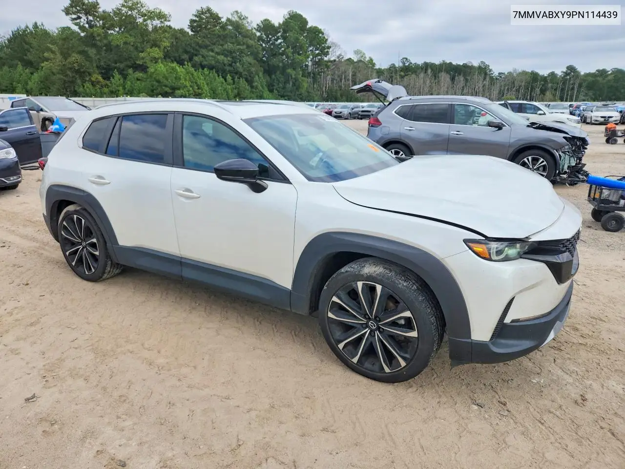 2023 MAZDA CX-50 VIN 7MMVABXY9PN114439 — фото 4