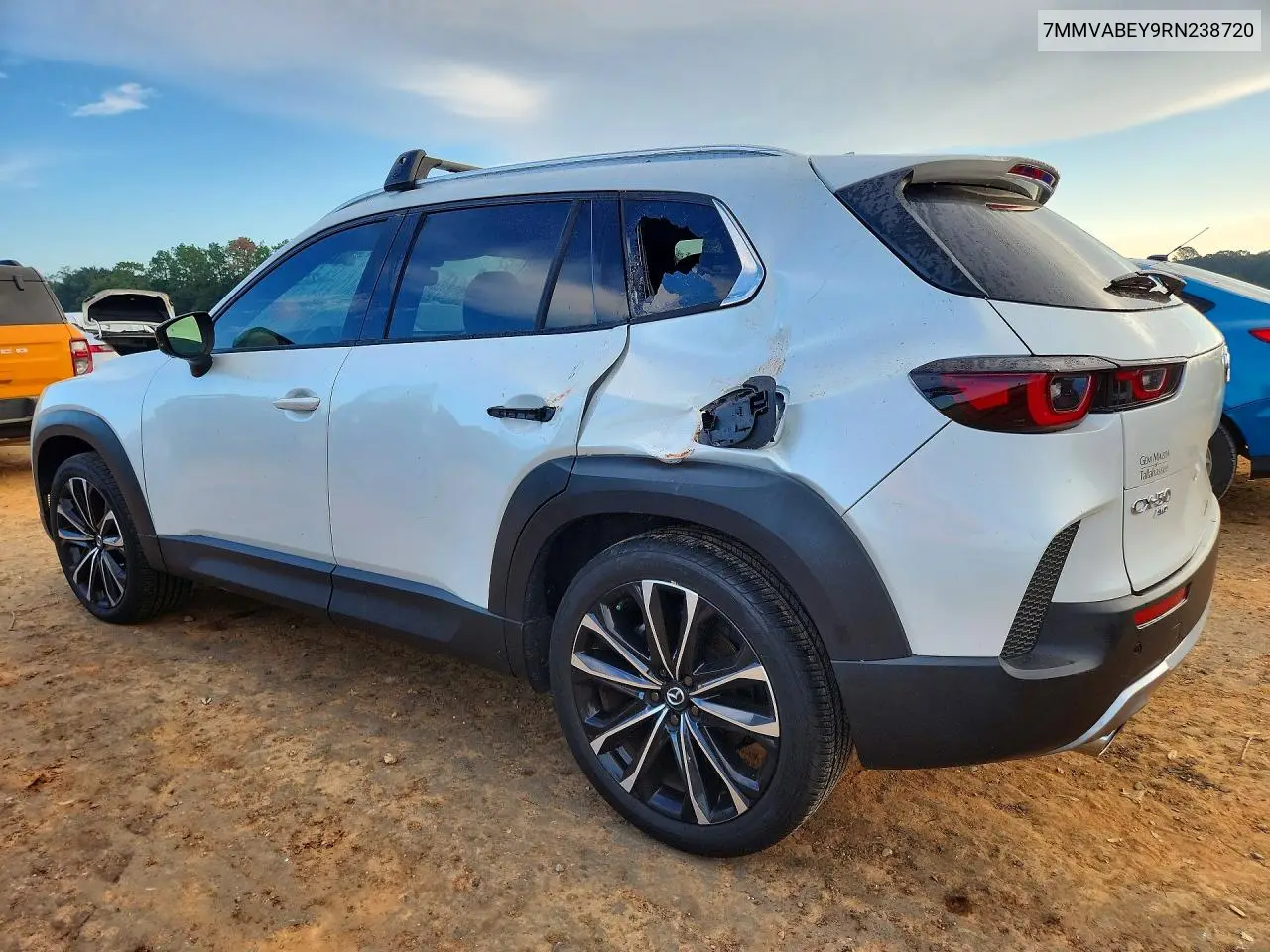 2024 MAZDA CX-50 VIN 7MMVABEY9RN238720 — фото 2