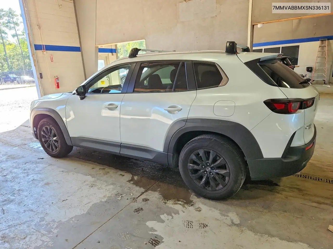 2025 MAZDA CX-50 VIN 7MMVABBMXSN336131 — фото 2