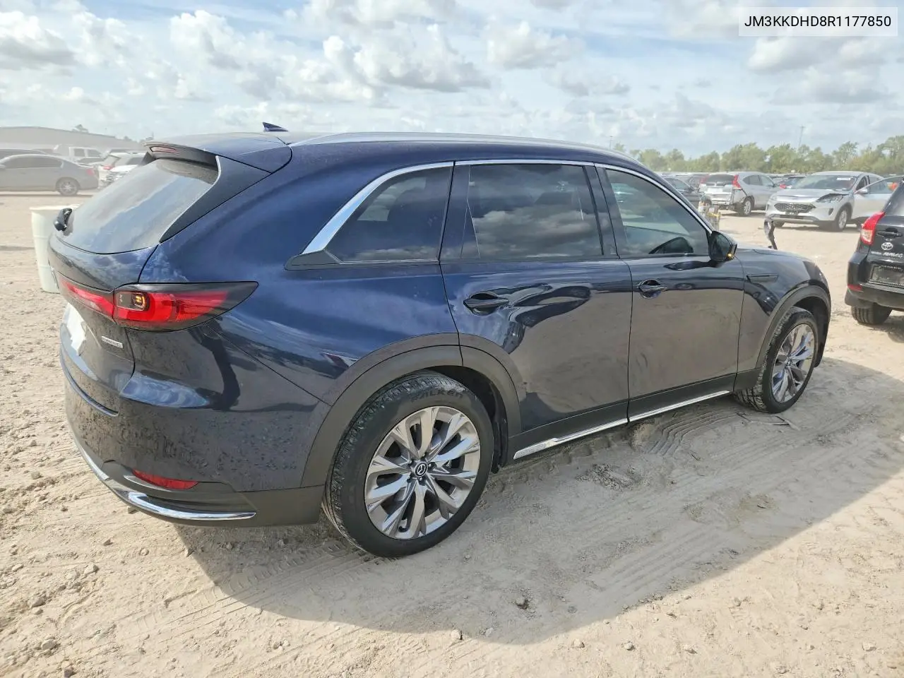 2024 MAZDA CX-90 VIN JM3KKDHD8R1177850 — фото 3