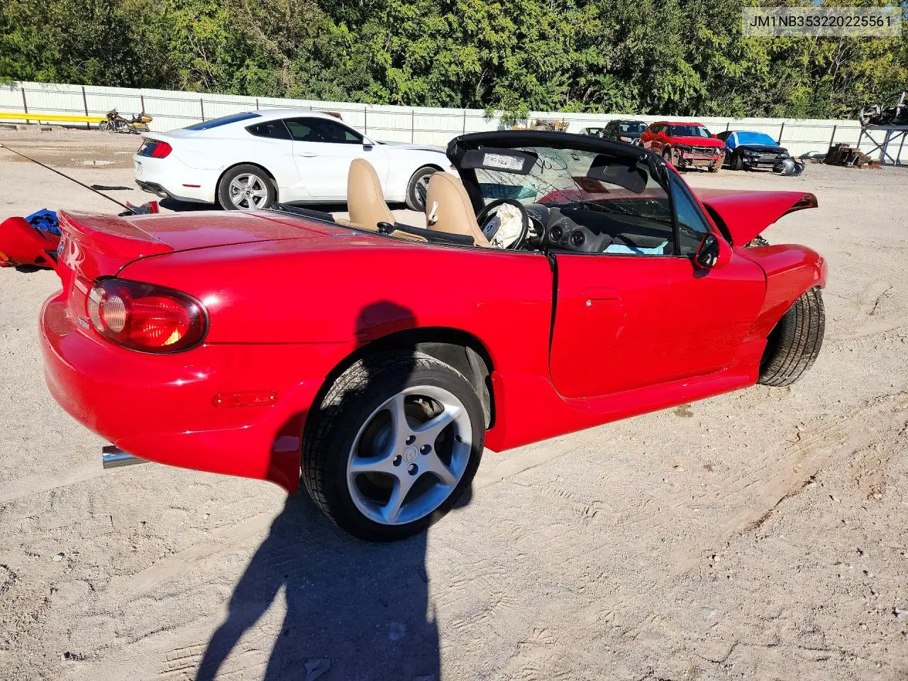 2002 MAZDA MX-5 VIN JM1NB353220225561 — фото 3