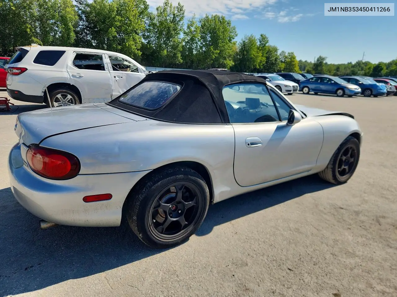 2005 MAZDA MX-5 VIN JM1NB353450411266 — фото 3