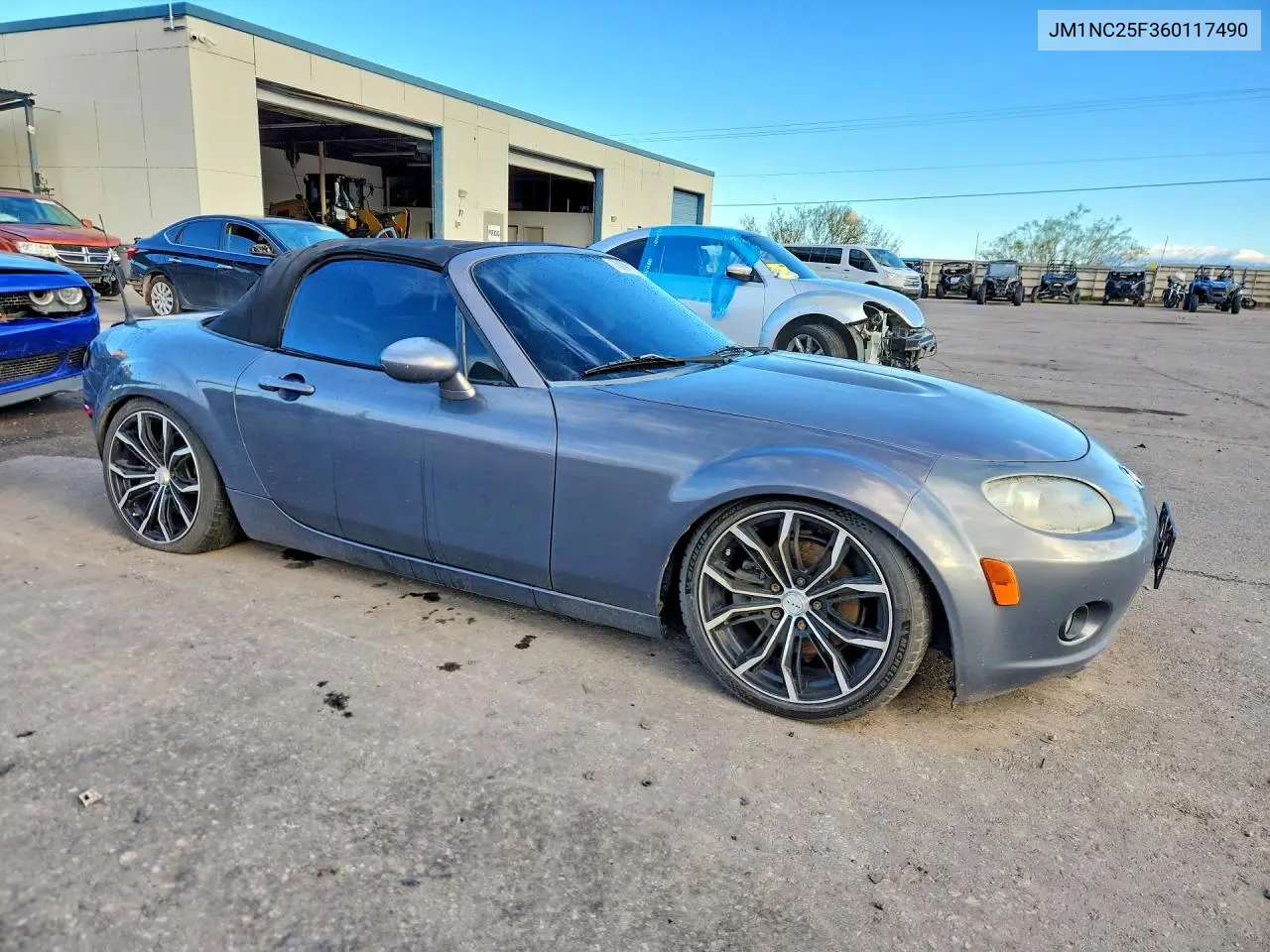 2006 MAZDA MX-5 VIN JM1NC25F360117490 — фото 4
