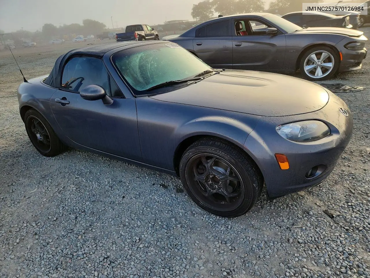 2007 MAZDA MX-5 VIN JM1NC25F570126984 — фото 4