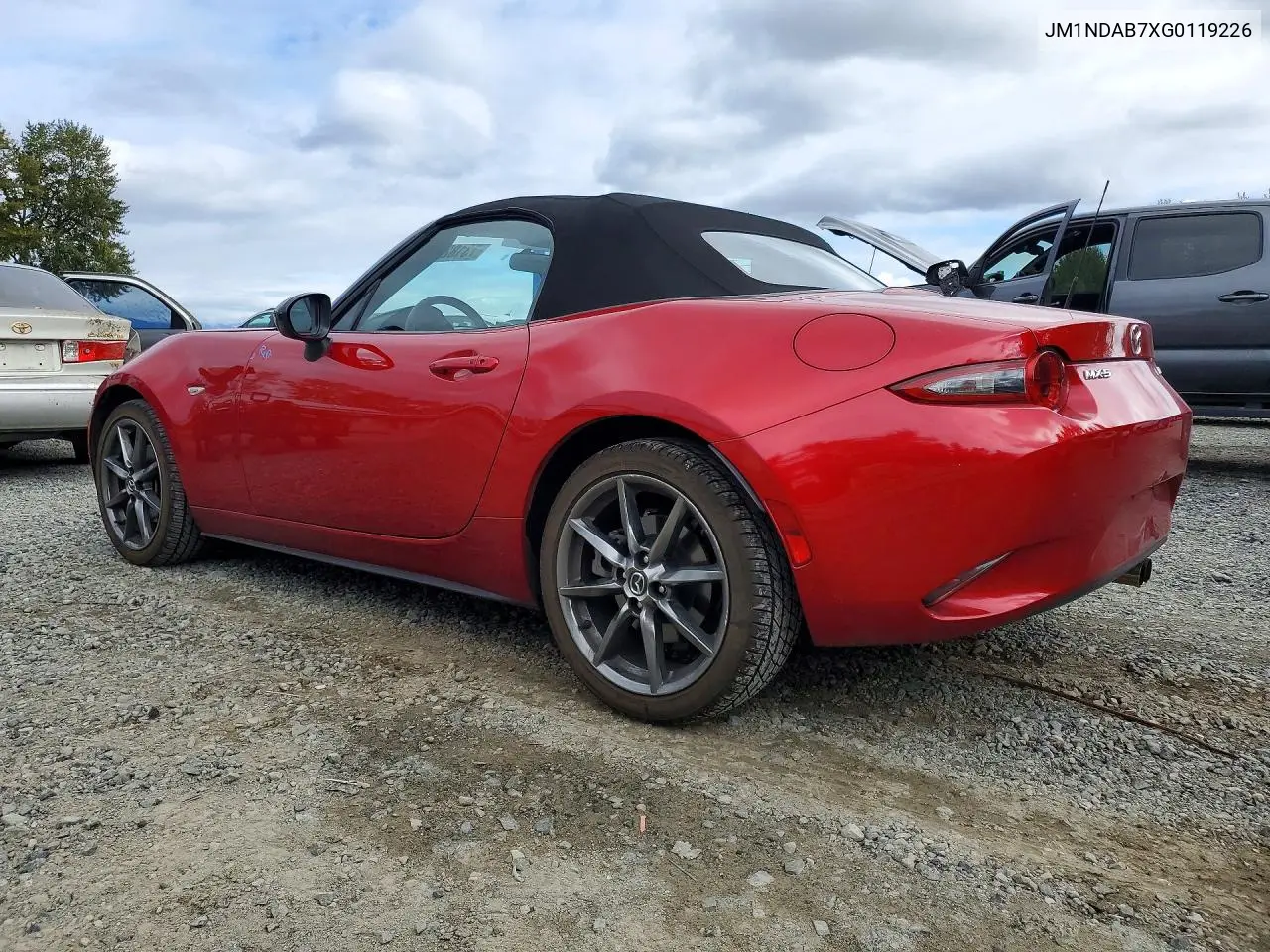 2016 MAZDA MX-5 VIN JM1NDAB7XG0119226 — фото 2