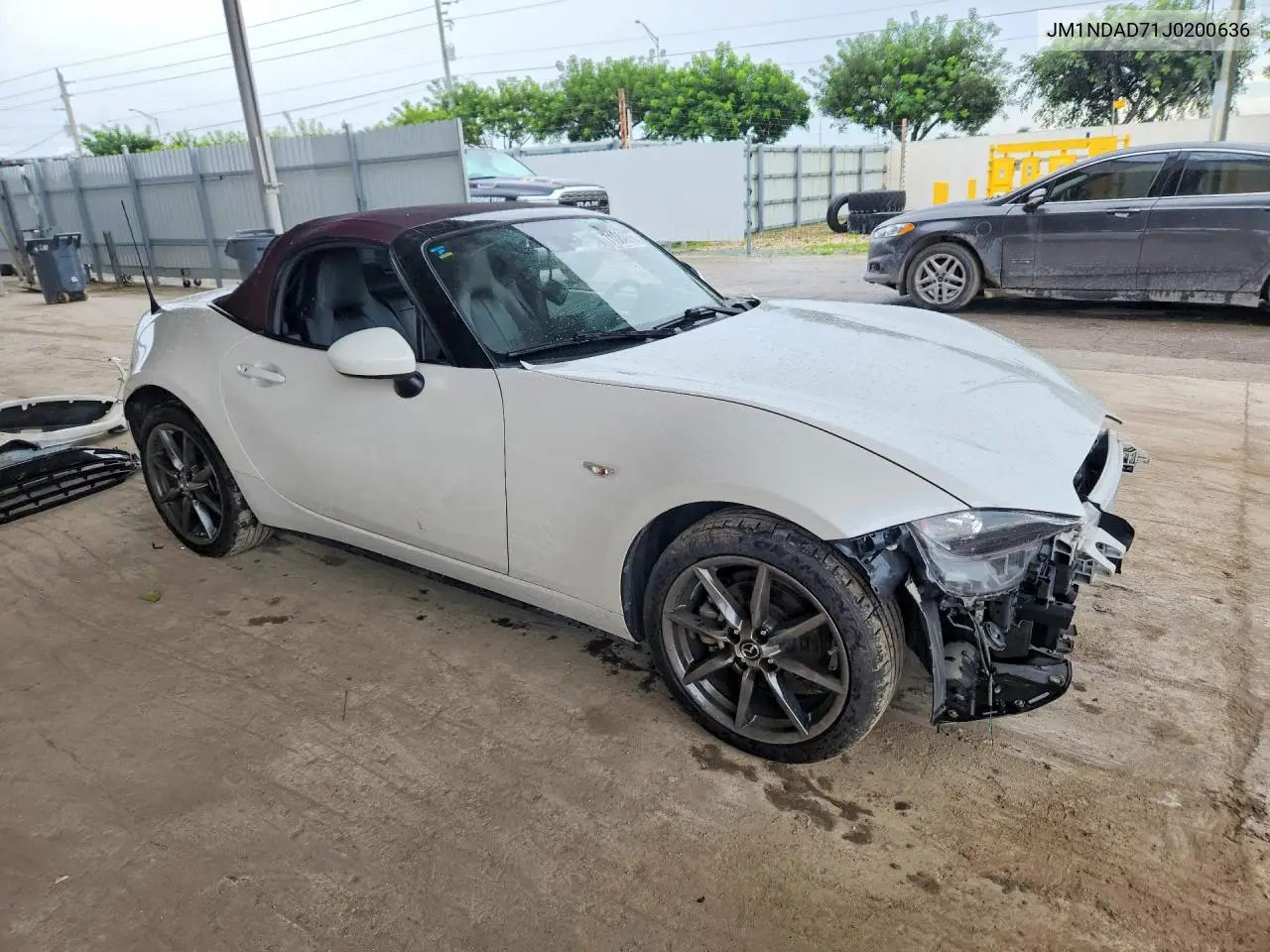 2018 MAZDA MX-5 VIN JM1NDAD71J0200636 — фото 4