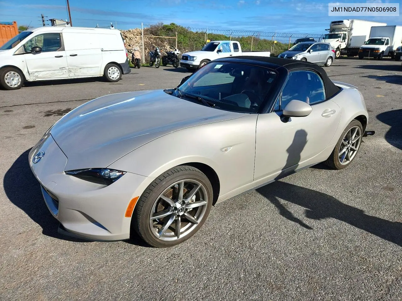 MAZDA MX-5 2022, VIN JM1NDAD77N0506908
