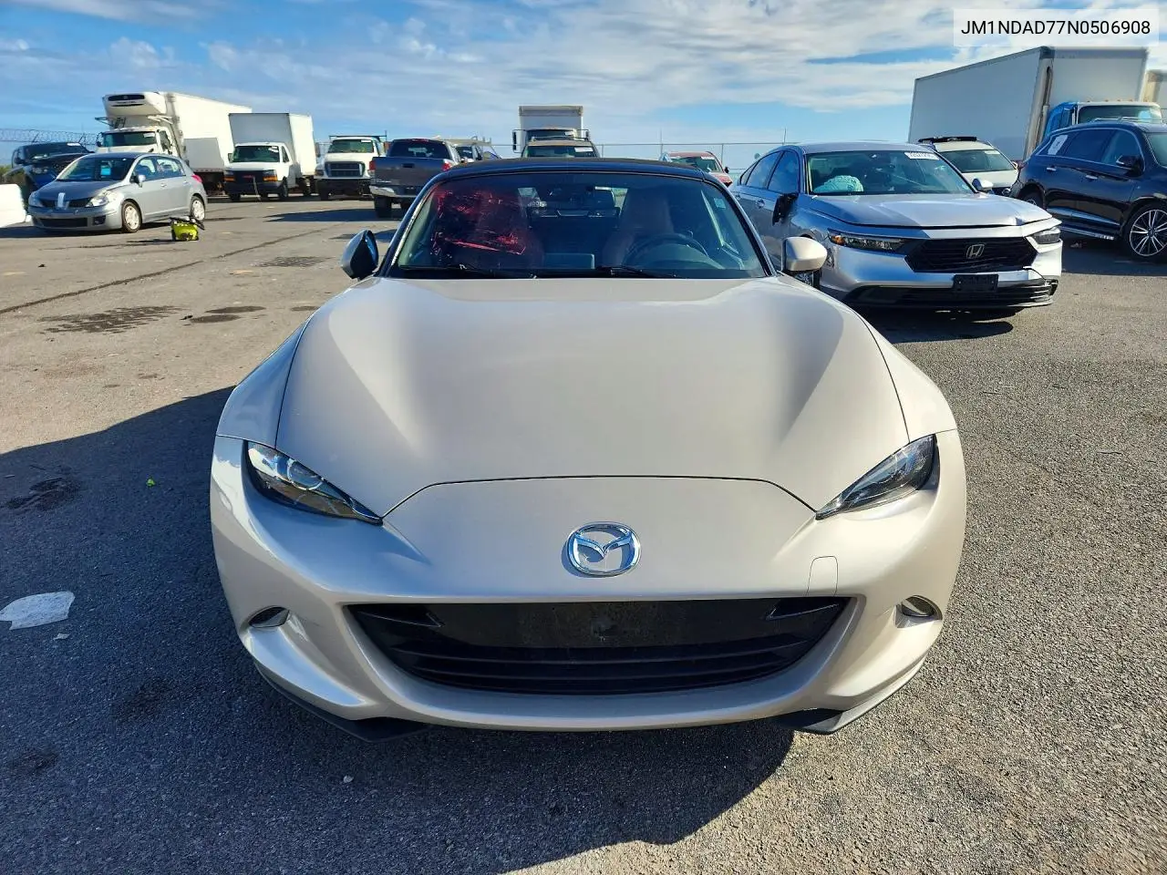 2022 MAZDA MX-5 VIN JM1NDAD77N0506908 — фото 5