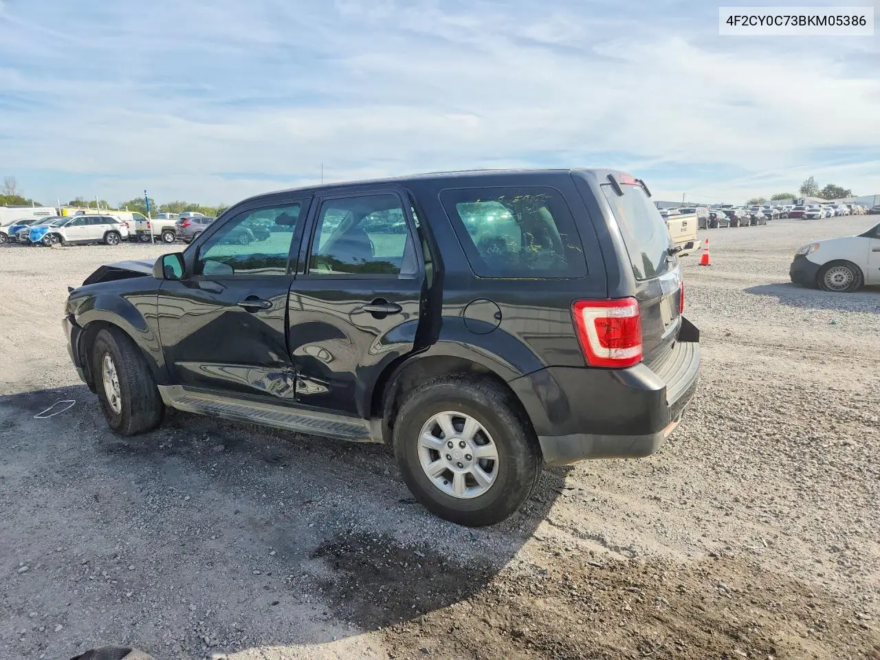 2011 MAZDA TRIBUTE VIN 4F2CY0C73BKM05386 — фото 2