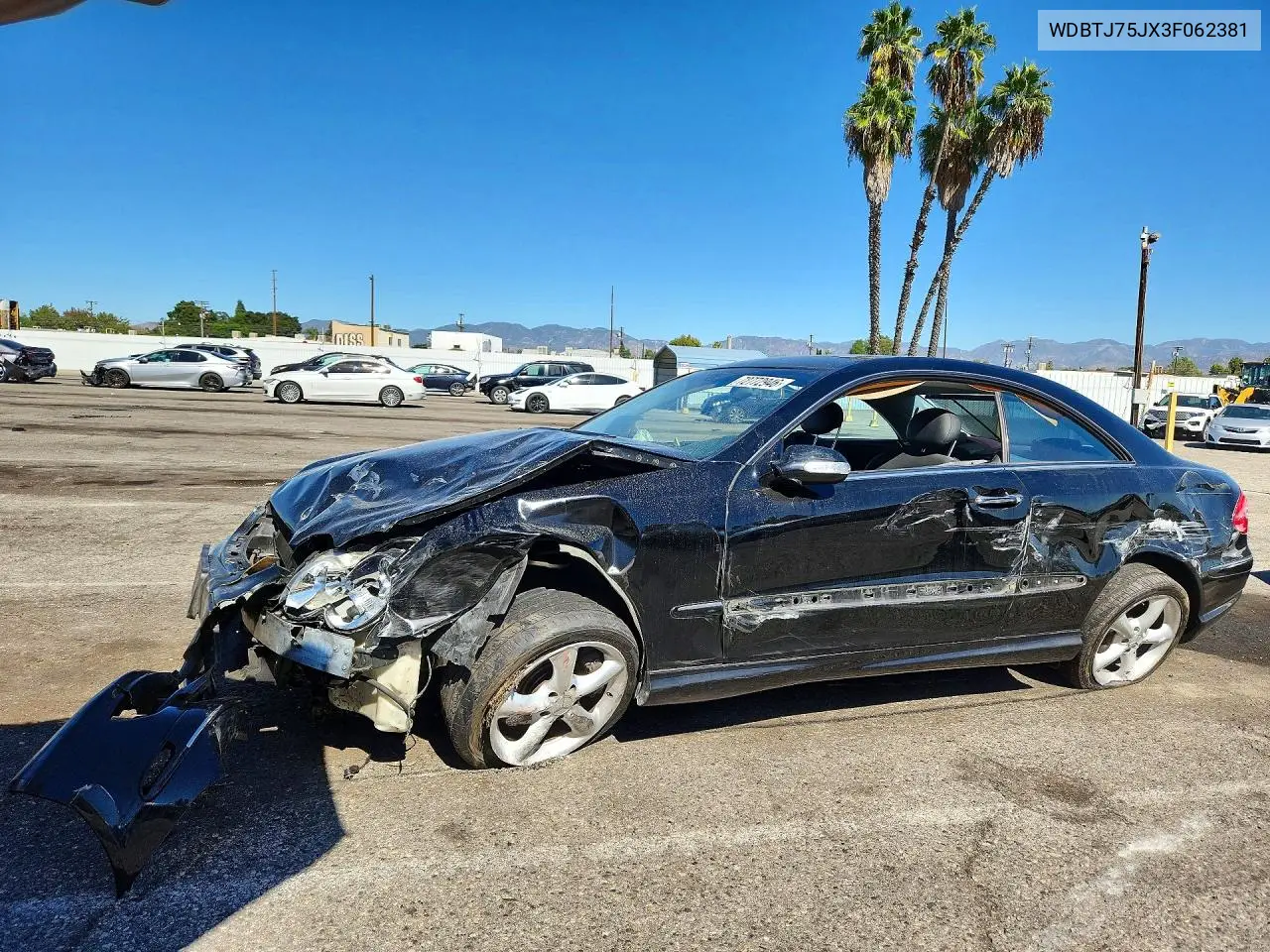MERCEDES CLK-KLASSE 2003, VIN WDBTJ75JX3F062381