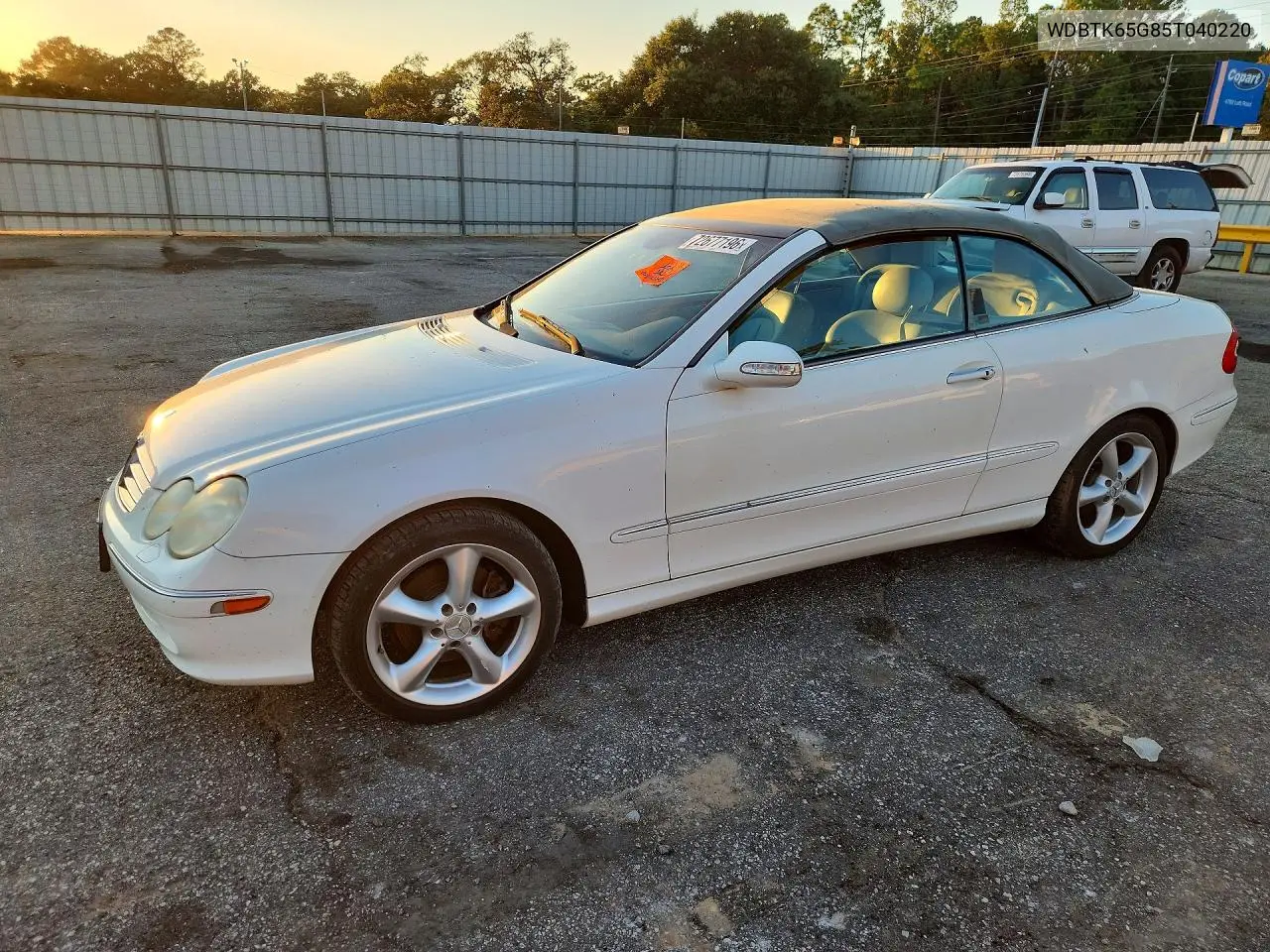 MERCEDES CLK-KLASSE 2005, VIN WDBTK65G85T040220