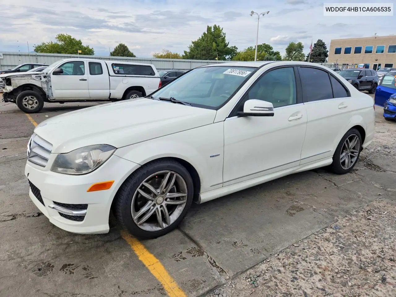 MERCEDES C-KLASSE 2012, VIN WDDGF4HB1CA606535