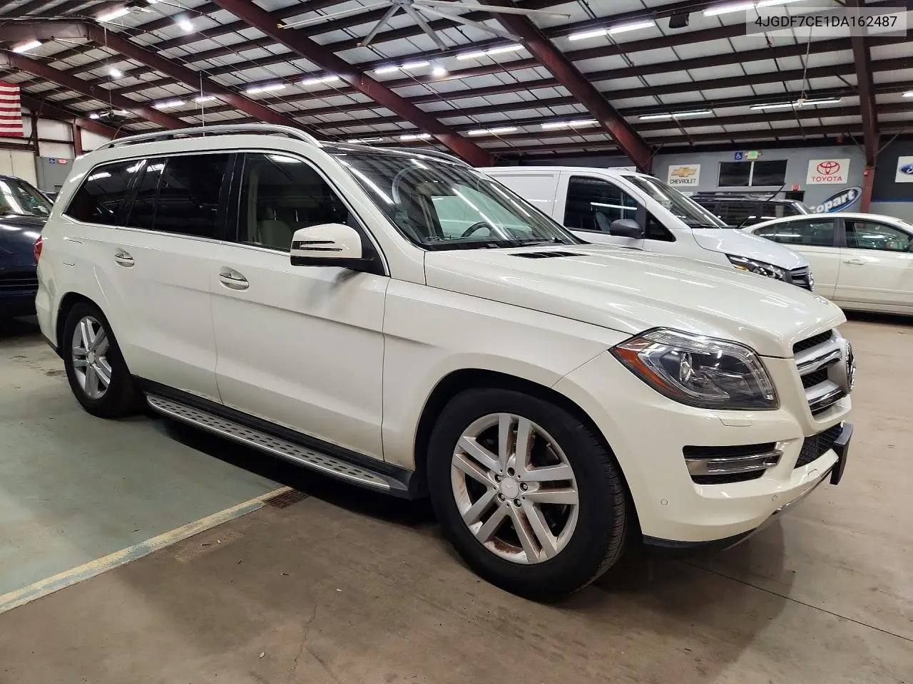 2013 MERCEDES GL-KLASSE VIN 4JGDF7CE1DA162487 — фото 4