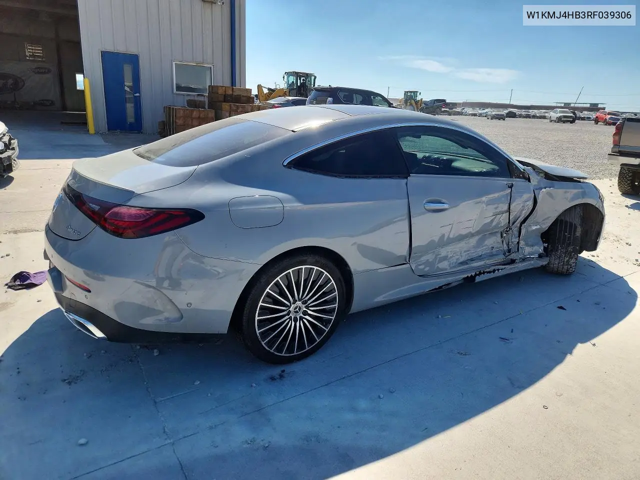 2024 MERCEDES N/A VIN W1KMJ4HB3RF039306 — фото 3